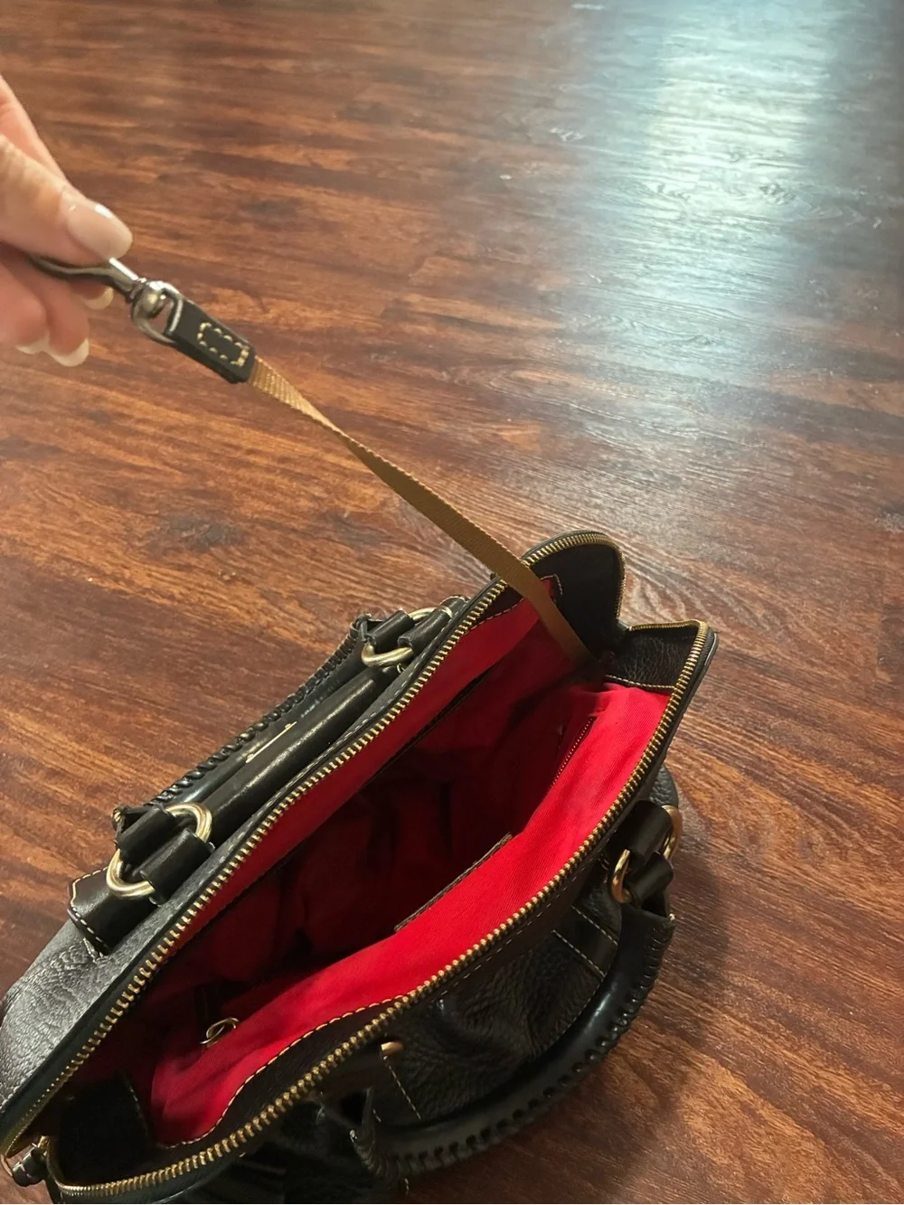 Dooney & Bourke structured pebbled